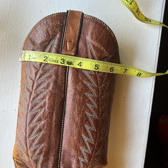Brown cowboy boots - Picture 10 of 11